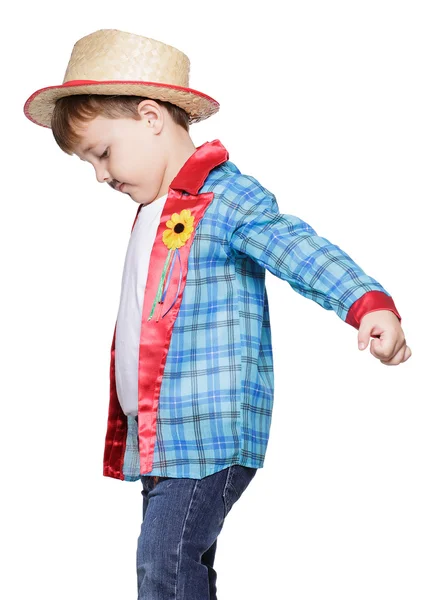 Хлопчик в солом'яному капелюсі позує — стокове фото