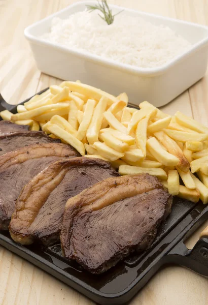 Picanha, πατάτες ψητές — Φωτογραφία Αρχείου