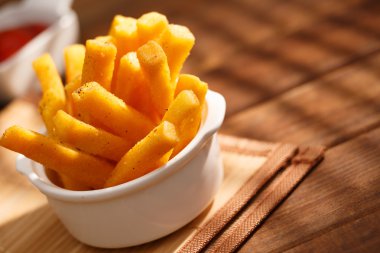 Polenta patates kızartması, Brezilyalı çanak