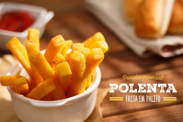Polenta frietjes, Braziliaanse schotel — Stockfoto