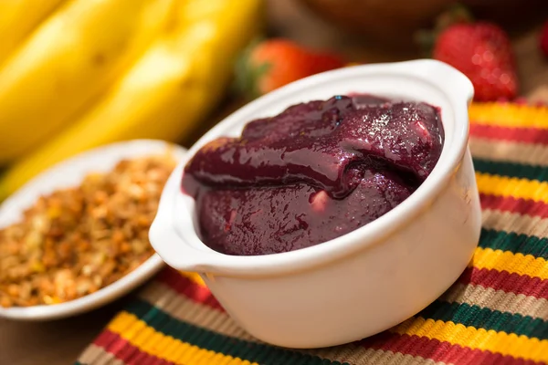 Tasty fruit dessert — Stock Photo, Image