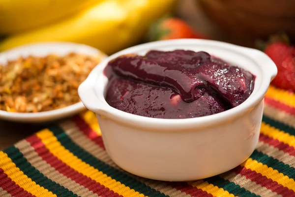 Tasty fruit dessert — Stock Photo, Image