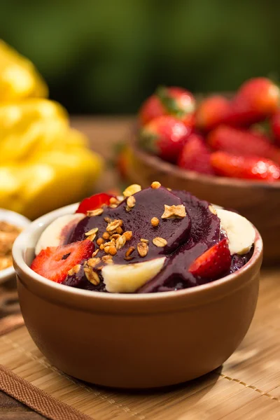 Tasty fruit dessert — Stock Photo, Image