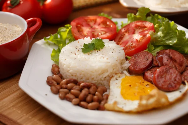 Rice, beans and egg — Stock Photo, Image