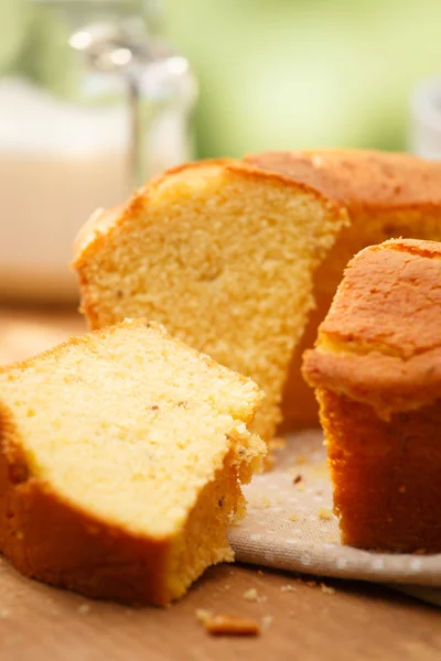 Traditionele Braziliaanse Fuba cake — Stockfoto