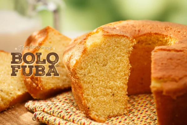 Traditionele Braziliaanse Fuba cake — Stockfoto