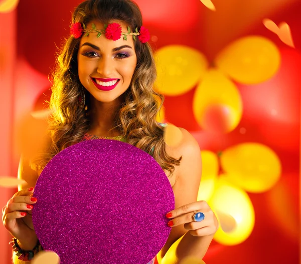 Mujer vestida para la noche de carnaval — Foto de Stock