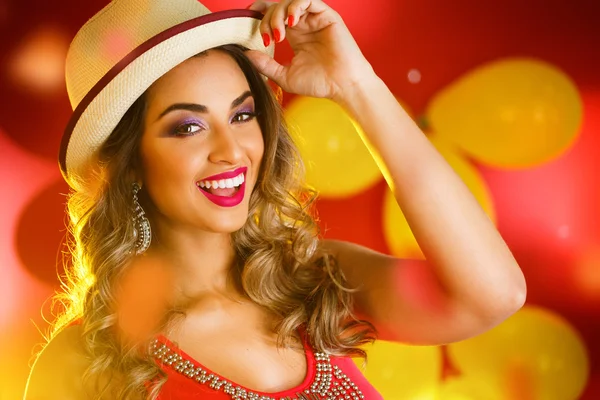 Mujer vestida para la noche de carnaval — Foto de Stock