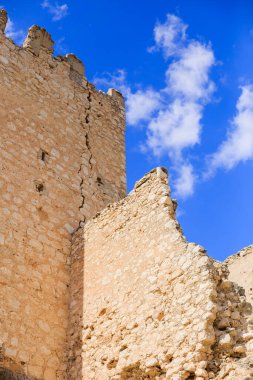 Oreja Kalesi, Toledo 'da terk edilmiş, güzel manzaralı bir yer. Müslüman ve şövalyelik kalesine seyahat eden bir turizm merkezi. 