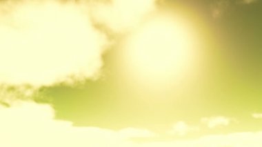 4 k güneşli gün, zaman atlamalı gökyüzüne, Fly away yakınlarından uçan bulut