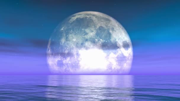 4k Pleine lune sur l'eau, réflexion sur la mer, Scène de science-fiction, nuage violet — Video