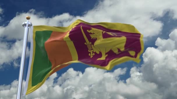 Bandera en bucle 4k de Sri Lanka ondeando con viento, timelapse rolling clouds background — Vídeos de Stock