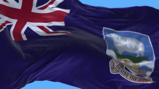 4k Falkland Islands drapeau national rides boucle vent sans couture en arrière-plan ciel — Video