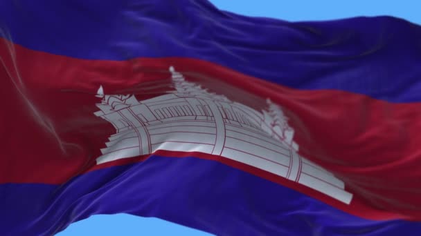 4k Kambodža Národní vlajka pomalé vrásky bezešvé na pozadí větrné oblohy. — Stock video