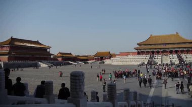 Yasak Şehir & Turisti, Çin 'in antik kraliyet mimarisi.