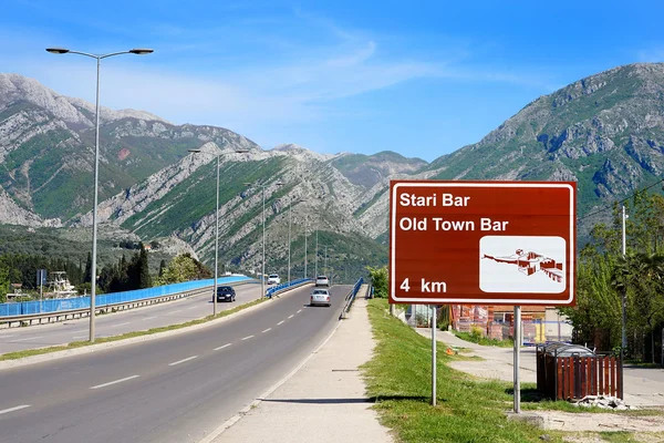 Eski Bar yol