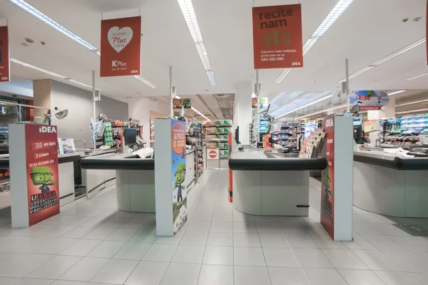 Interieur van een moderne supermarkt idee — Stockfoto