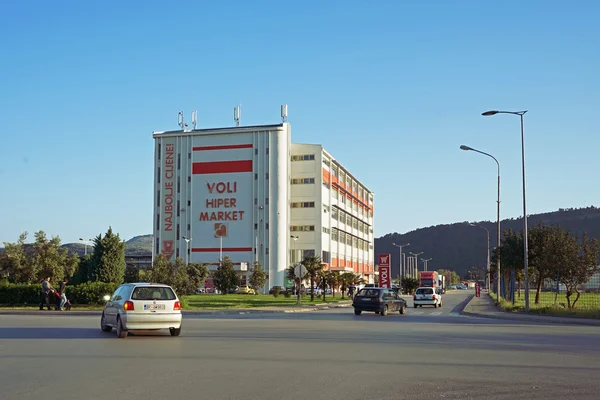 Voli hipermarket Binası   