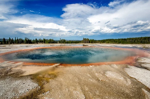 Géiser Parque Nacional Yellowstone Increíblemente Hermoso Géiser Aguas Termales Parque — Foto de Stock