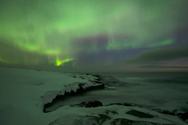 Aurora Borealis. Kuzey Işıkları. Teriberka. Murmansk bölgesi. Rusya