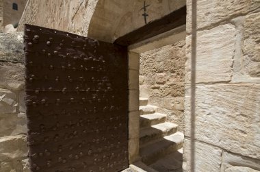 Kutsal Sabbas 'ın Kutsal Lavrası, Arapça' da Mar Saba olarak bilinir, Musevi çölü, İsrail. Kidron Vadisi 'ne bakan bir Yunan Ortodoks manastırı