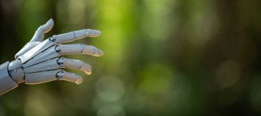 Makine otomasyonlu robot kolu. Robot bilimi ve mühendislik geleceği. Yapay zeka makinelerin elinde. Gelecekçi teknoloji konsepti