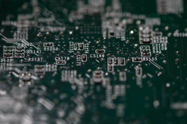 Çip ve prizli devre kartı. Ai bilgisayarları için devre kartı. Siber ağdaki devre kartı. Teknoloji arkaplanı olarak devre kartı