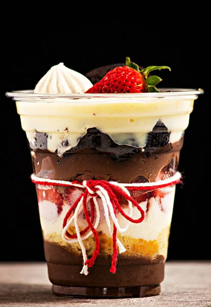 Brazilian Food Copo Felicidade Top View Cake Pot Meringue Strawberry — Stock Photo, Image
