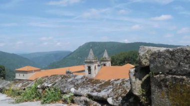 San Esteban de Ribas de Sil Manastırı, Katolik manastırı. Ourense, Galiçya, İspanya.