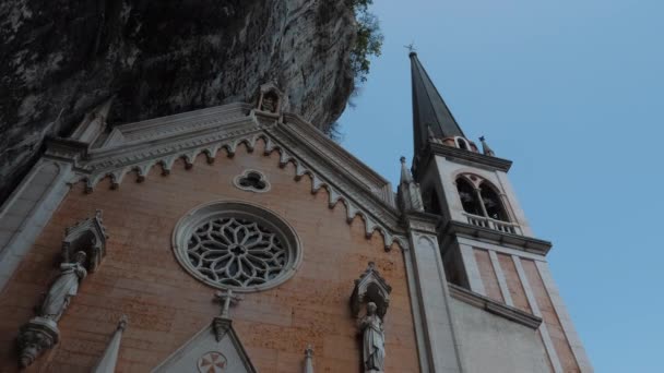 Santuário Madonna Della Corona Local Emblemático Norte Itália — Vídeo de Stock
