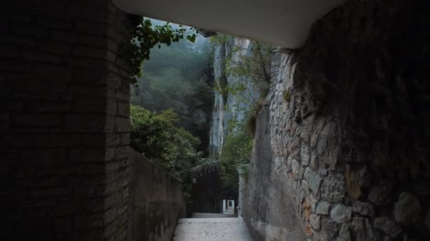 Santuario Della Madonna Della Corona Luogo Emblematico Del Nord Italia — Video Stock