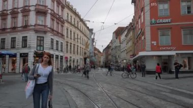 Graz, Avusturya. Ocak 2020. Graz, Avusturya 'nın güneyindeki Styria eyaletinin başkentidir. Şehrin kalbinde Hauptplatz var, eski ortaçağ kasabasının merkez meydanı..