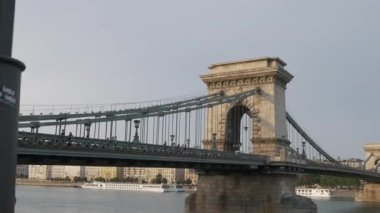 Budapeşte 'nin güzel manzarası. Zincir Köprüsü