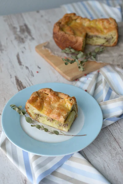 Fish pie with potatoes — Stock Photo, Image