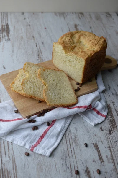 The bread with yogurt — Stock Photo, Image