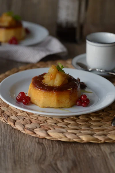 Flan de piña —  Fotos de Stock