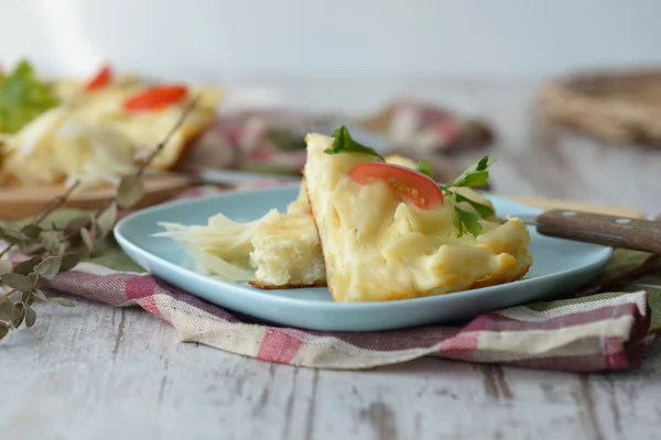 Caillé cuit avec des pâtes — Photo