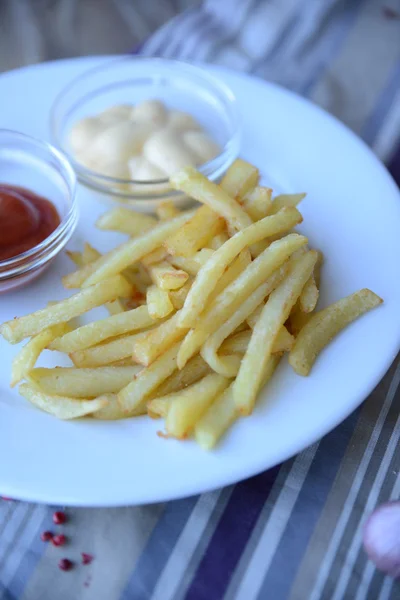 Batatas fritas — Fotografia de Stock