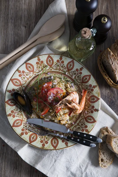 Pilaf with seafood — Stock Photo, Image