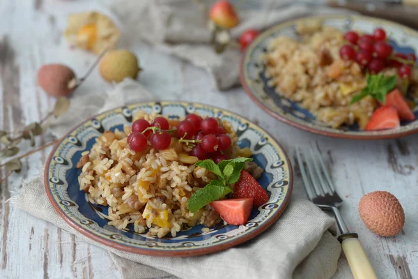 Pilaf con fruta — Foto de Stock