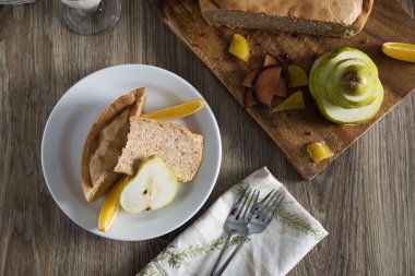 Charlotte ile elma (5)