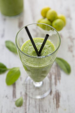 Smoothies armut ıspanak (2)