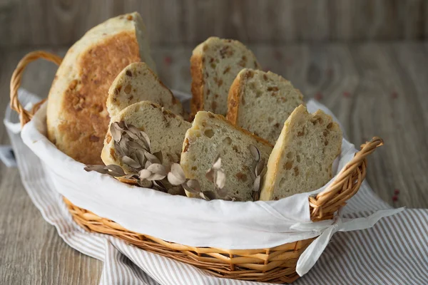 Chleb z cracklings (1) — Zdjęcie stockowe