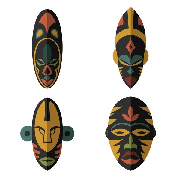 Beyaz arka plan üzerinde Afrika etnik kabile maskeler ayarla — Stok Vektör