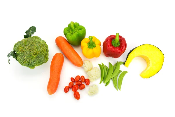 Färska grönsaker isolerad på vit bakgrund. — Stockfoto