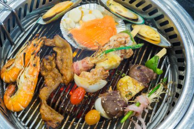 Korece tarzı karışık ızgara