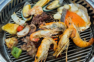 Korece tarzı karışık ızgara