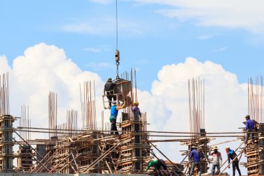 Turna ve inşaat alanı