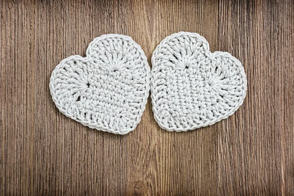 Two Light Gray Knitted Hearts Old Natural Wood Concept Valentine — Stock Photo, Image