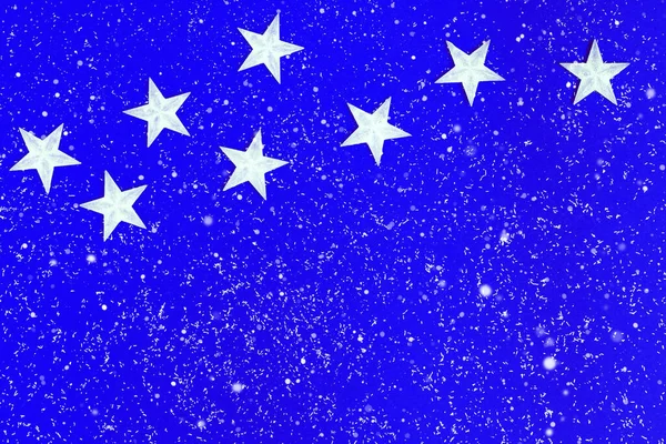 Estrelas Ano Novo Cor Branca Céu Surreal Fundo Azul Cartão — Fotografia de Stock